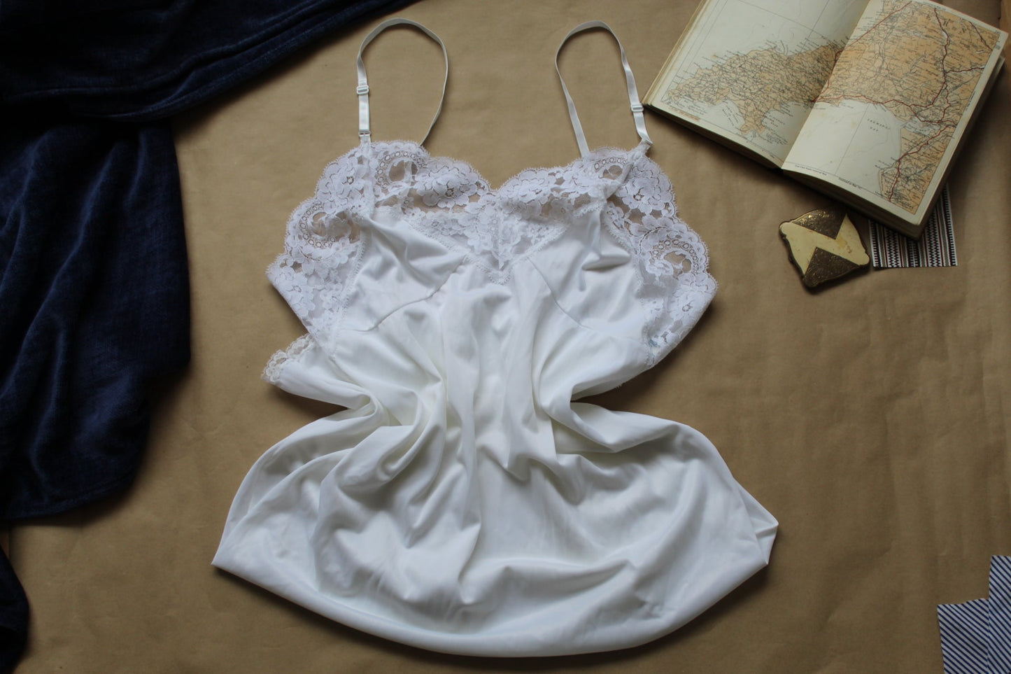 Wonder Maid Slip