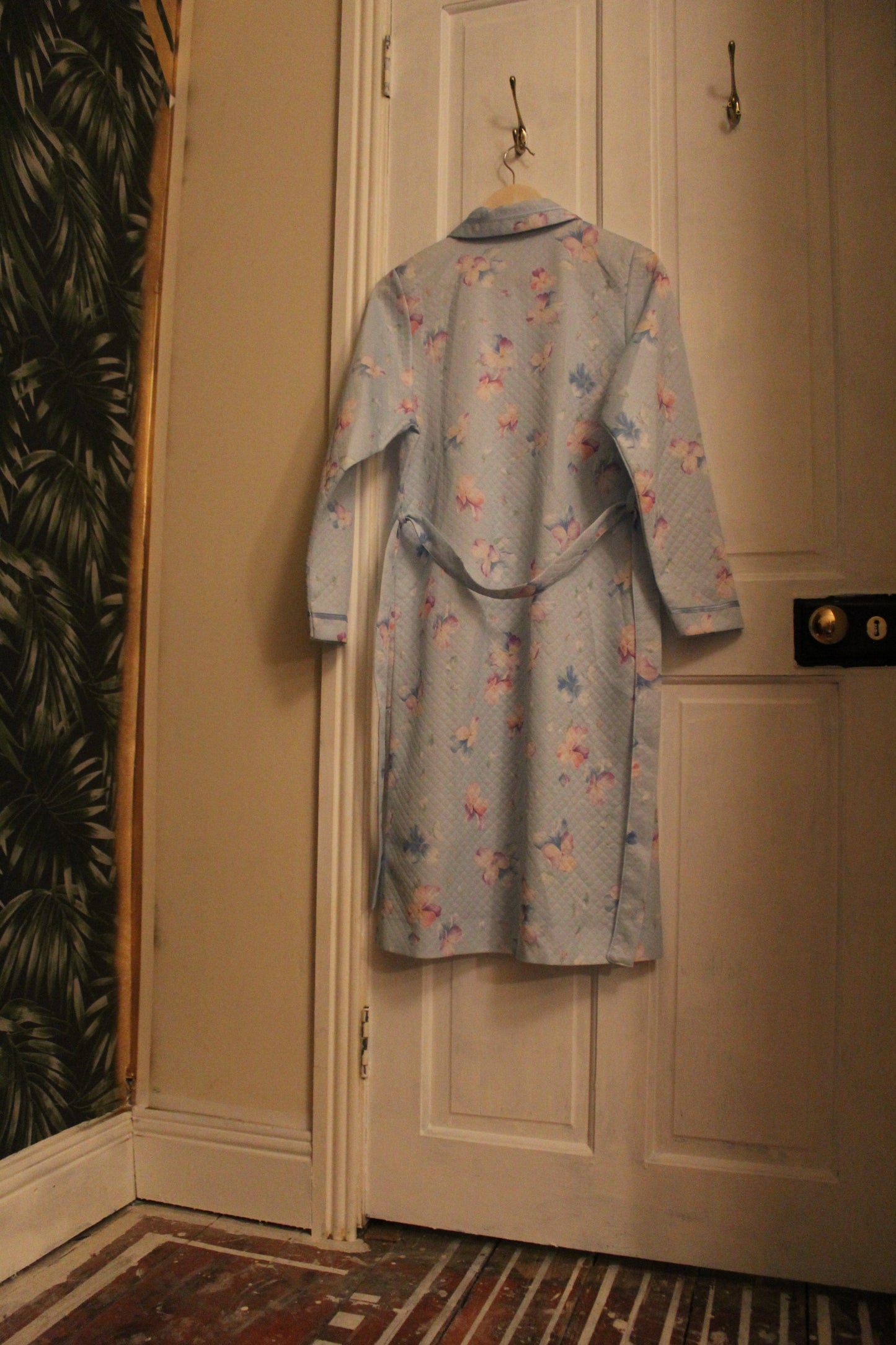 Cosy blue house coat with pockets