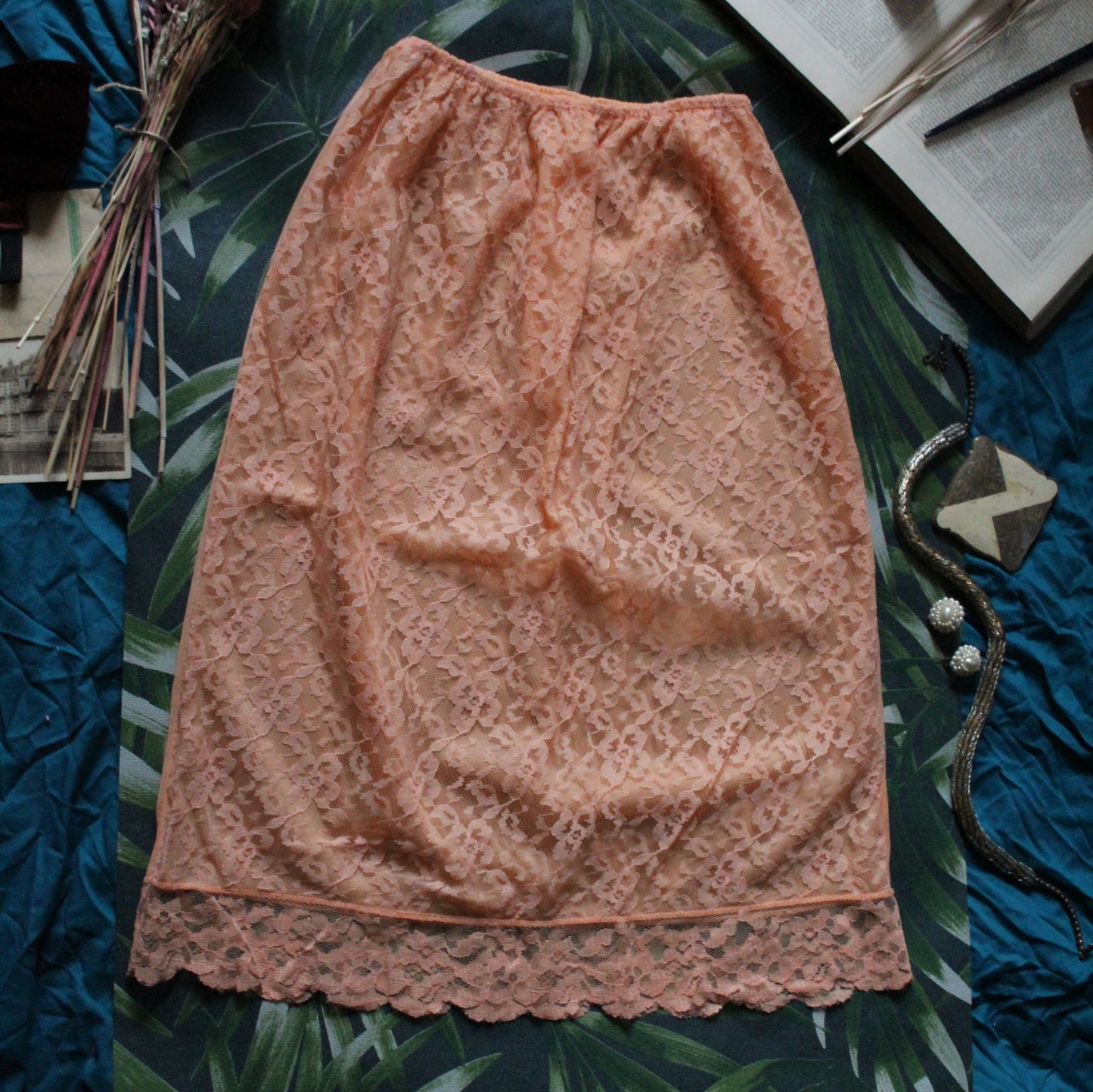 Lacy peach half slip