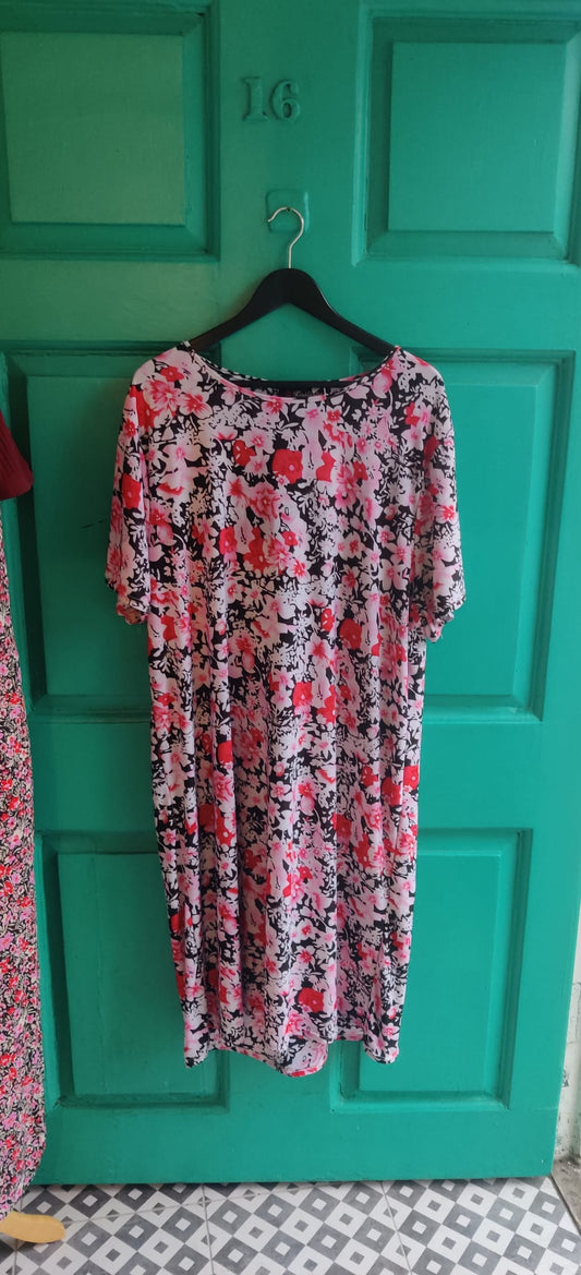 Black and pink floral dress UK size 26/28