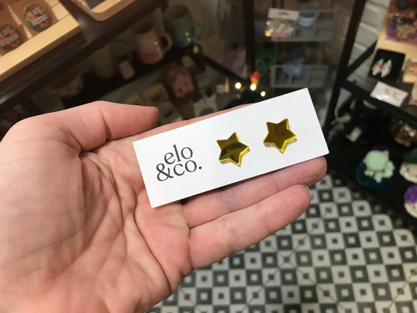 Elo & co. Studs