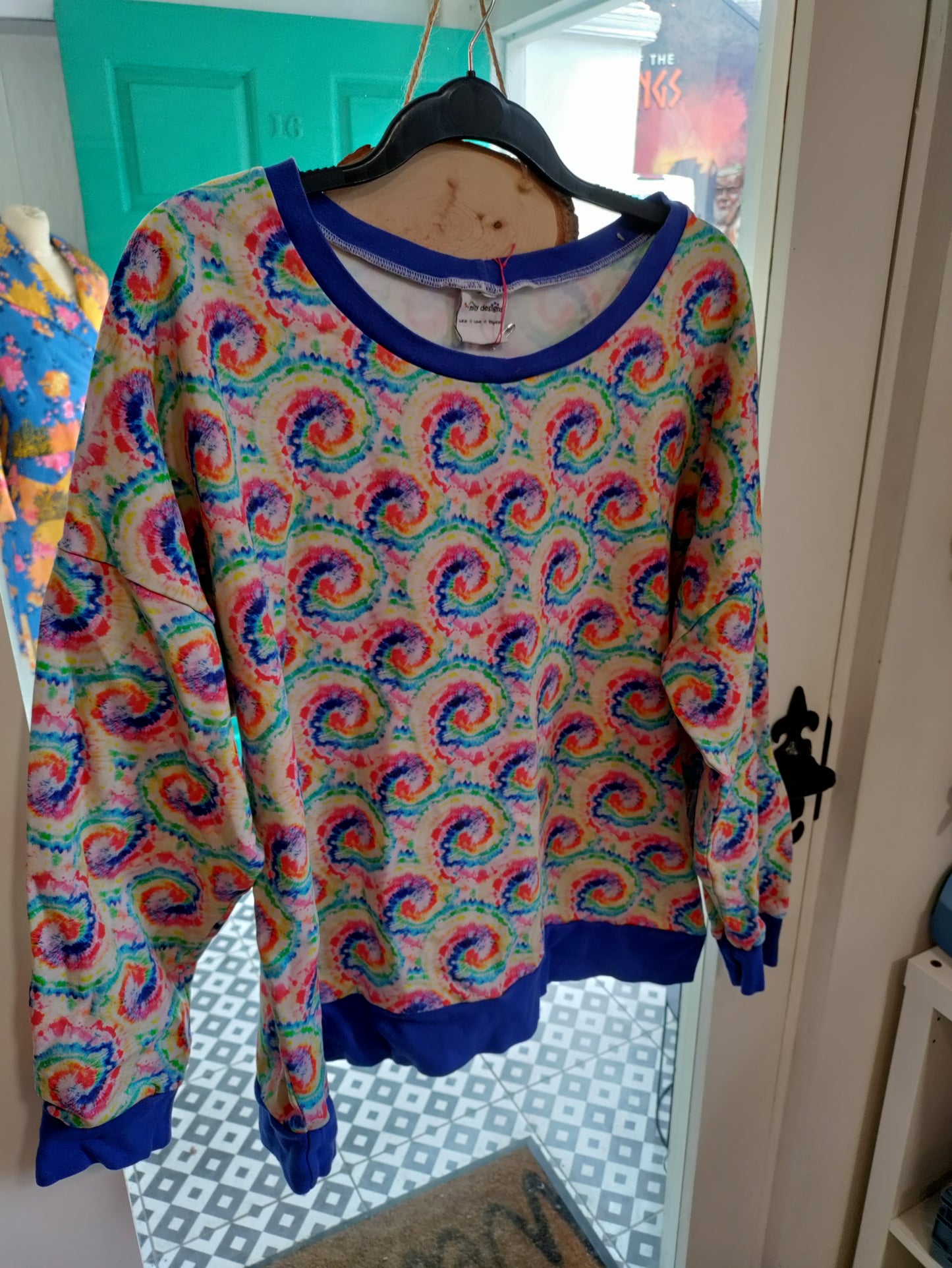 Pre-loved mily designs unisex jumpers / sweatshirt / tops