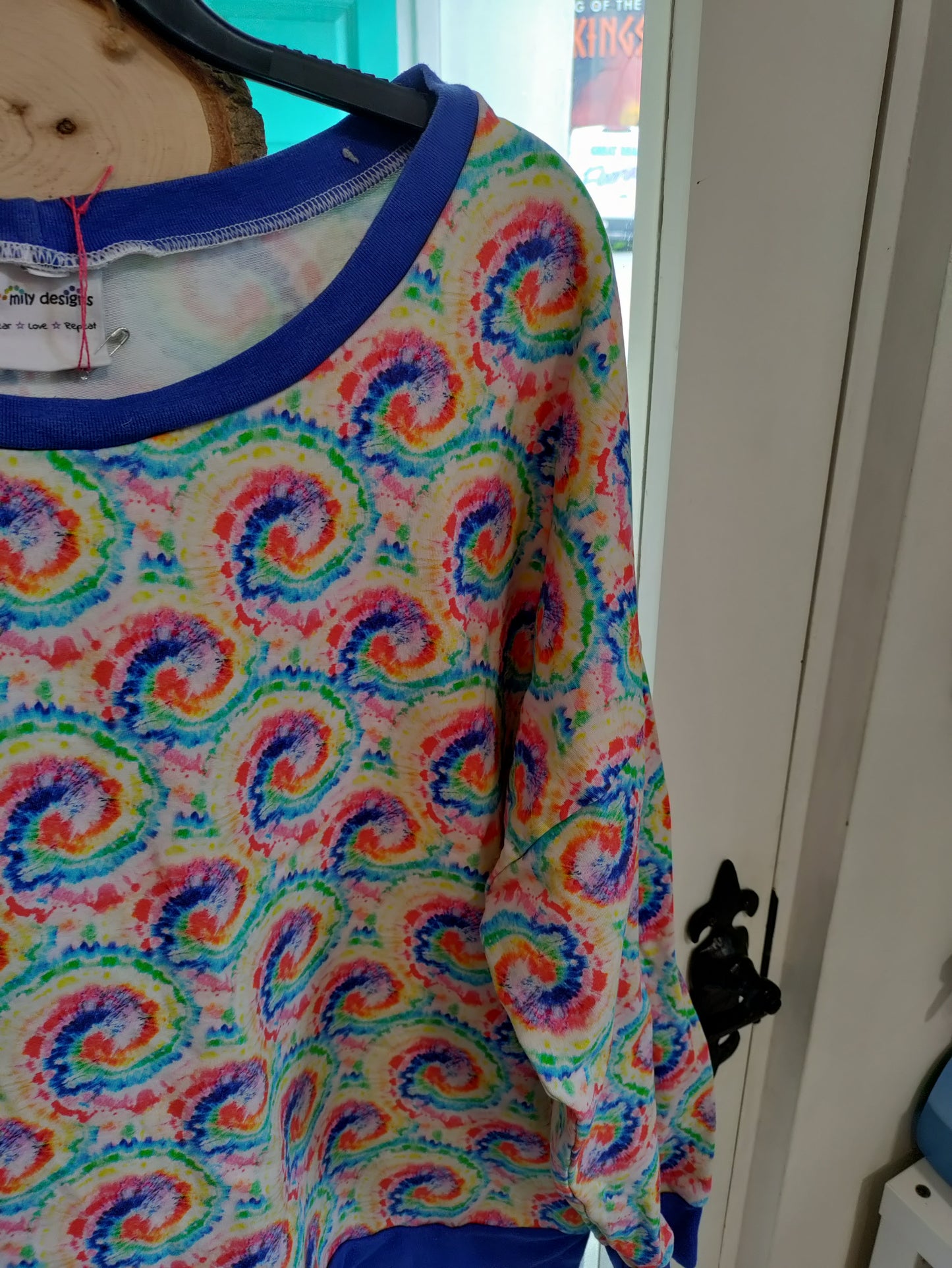 Pre-loved mily designs unisex jumpers / sweatshirt / tops