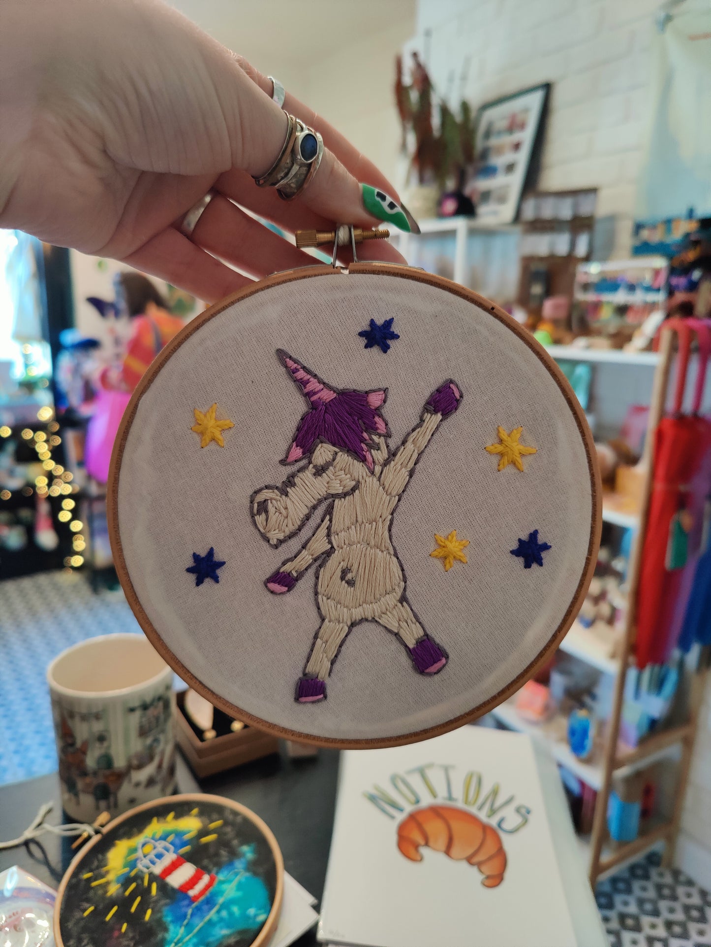 Embroidery hoop