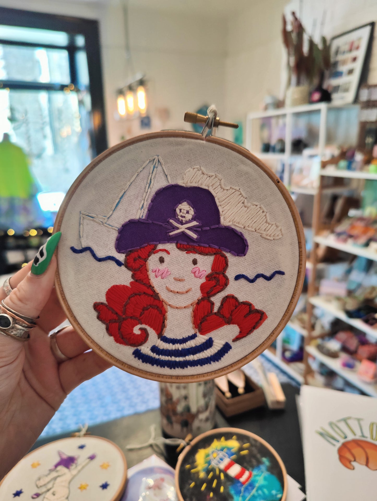 Embroidery hoop