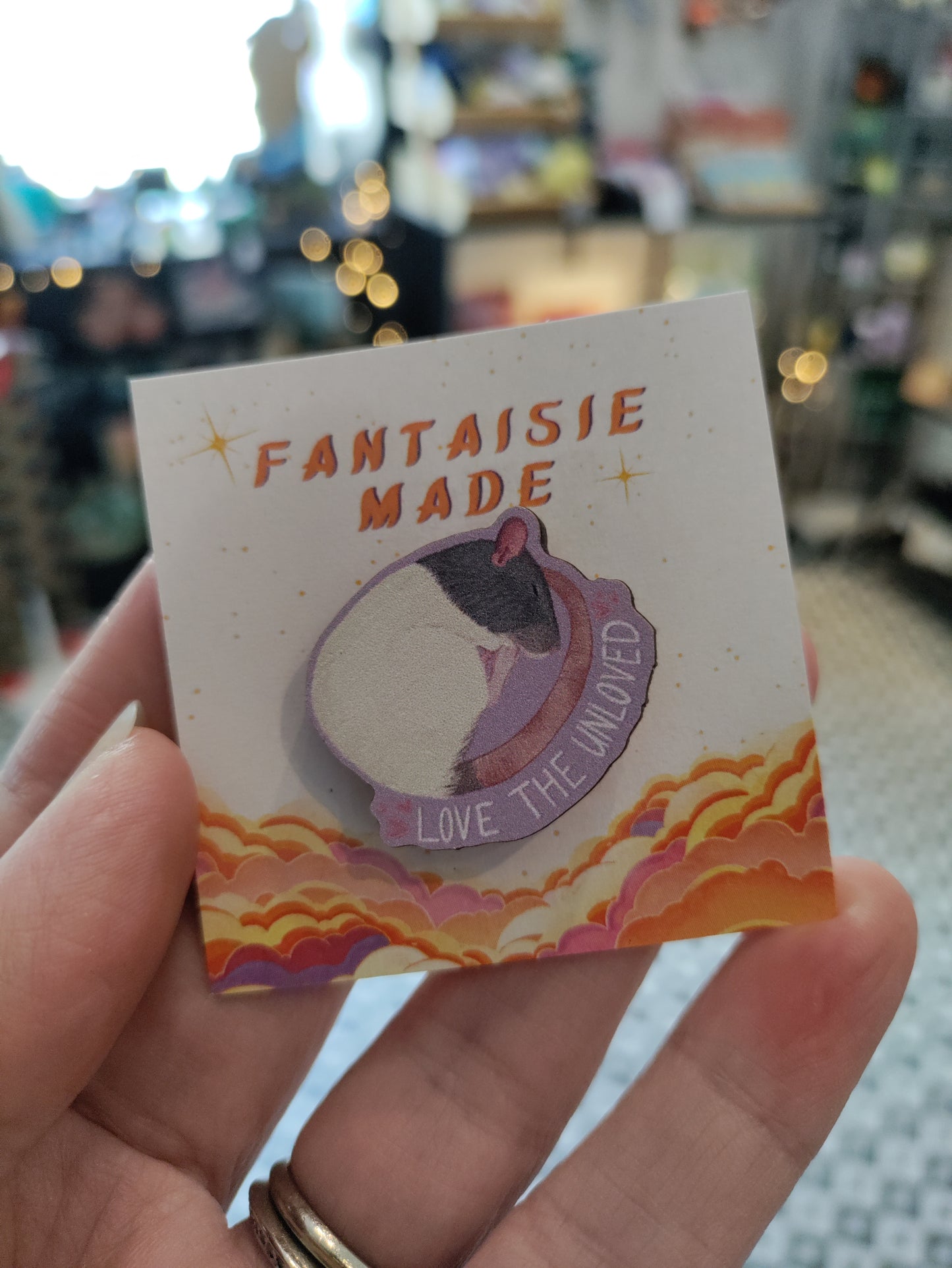 Wooden fantaisie made badge