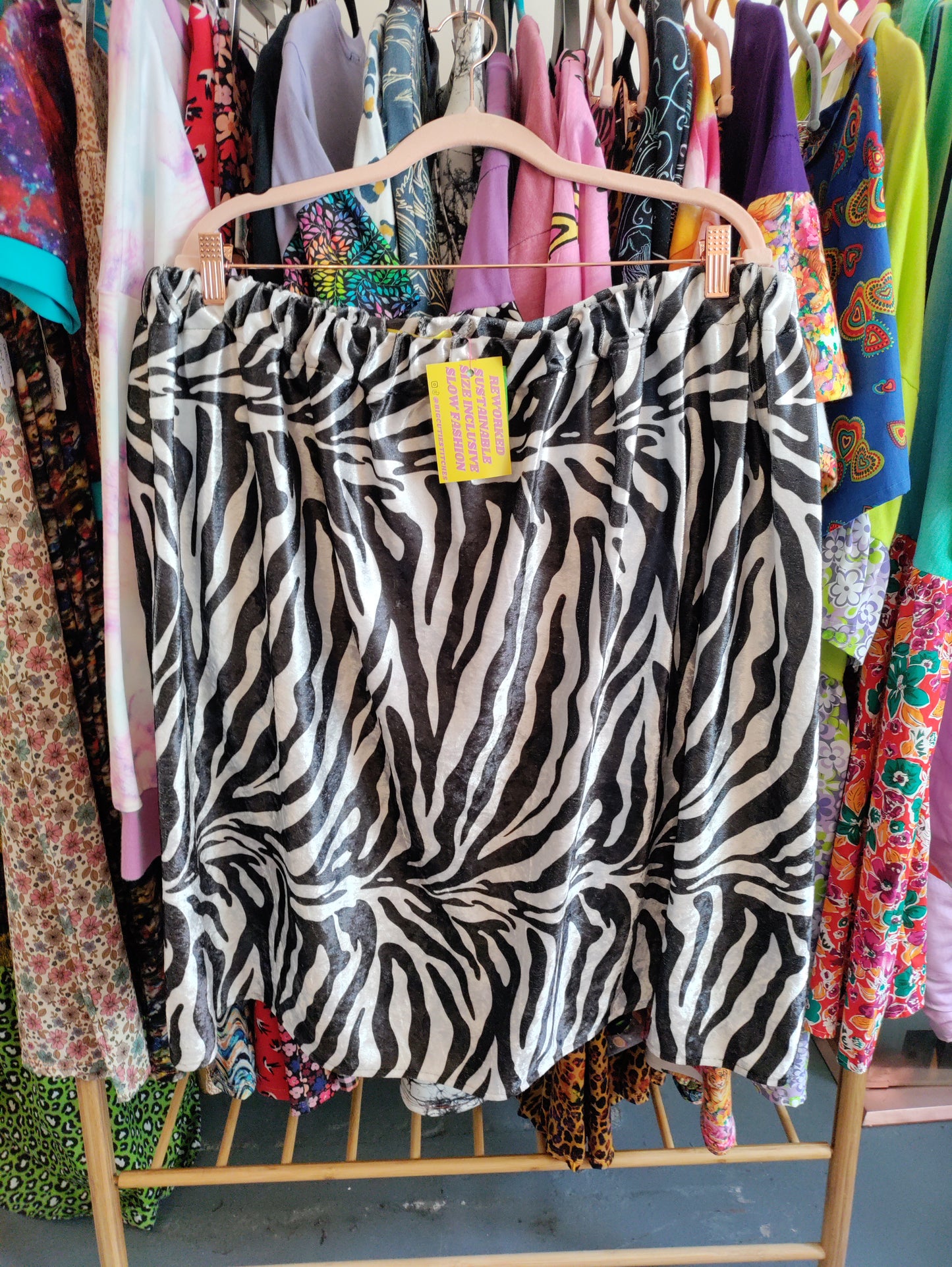 Big cutie Stitches skirts