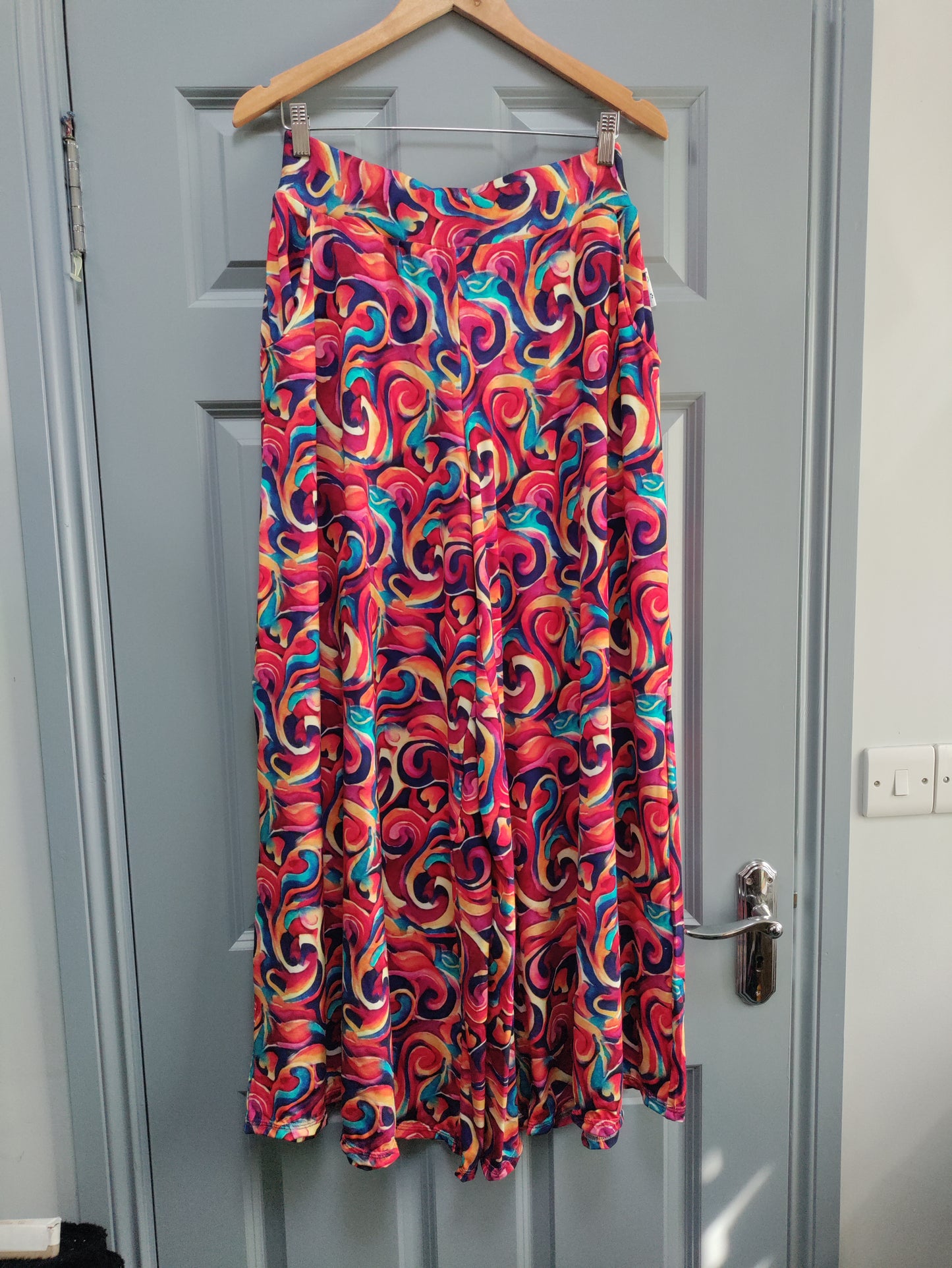 Wide leg pants