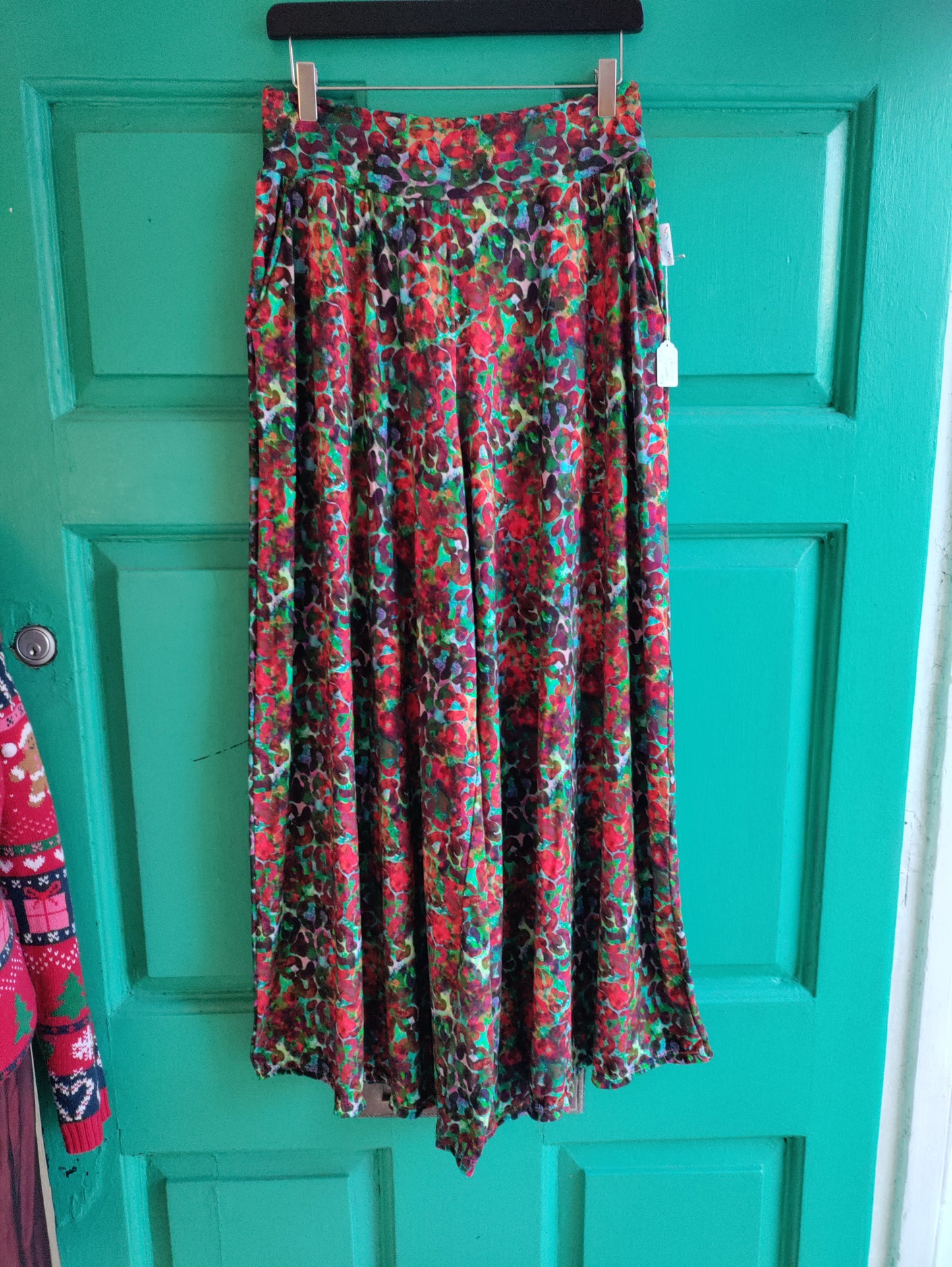 Wide leg pants