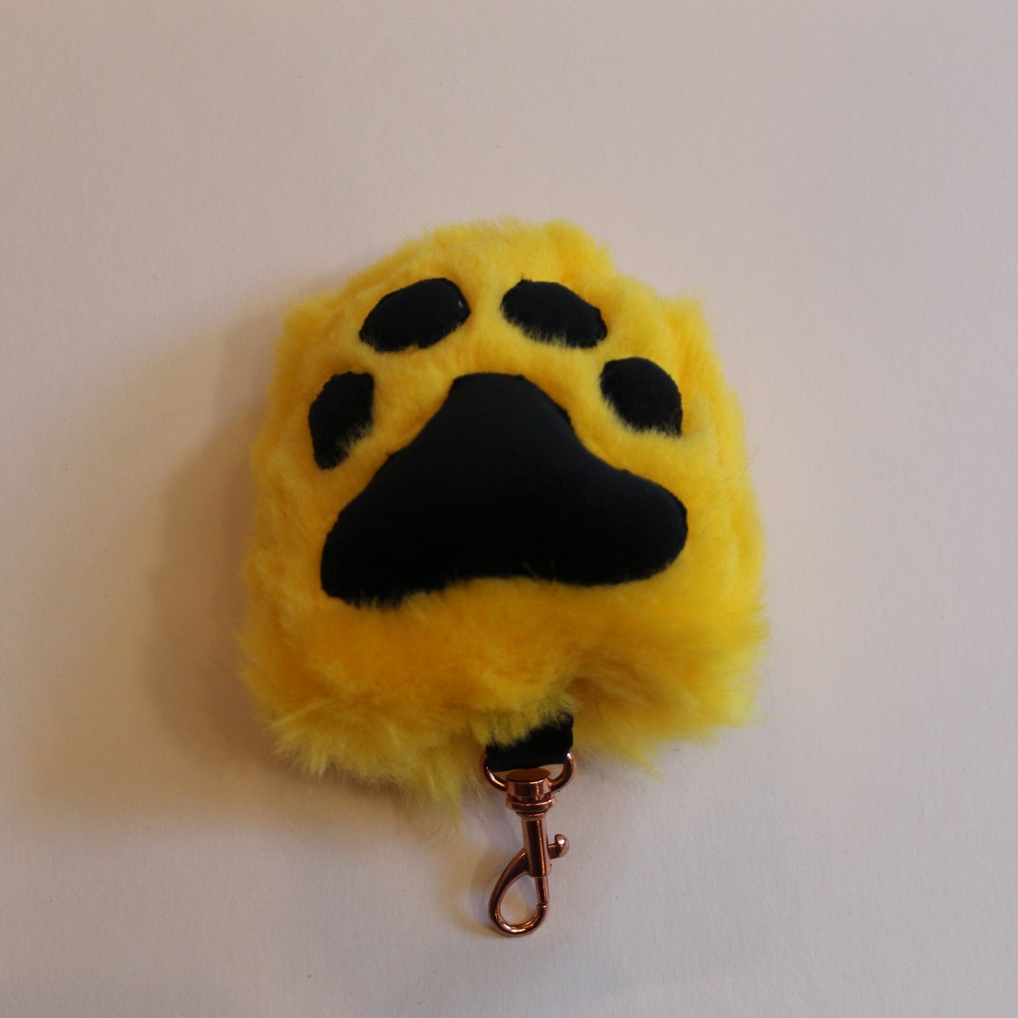 Paw keyring