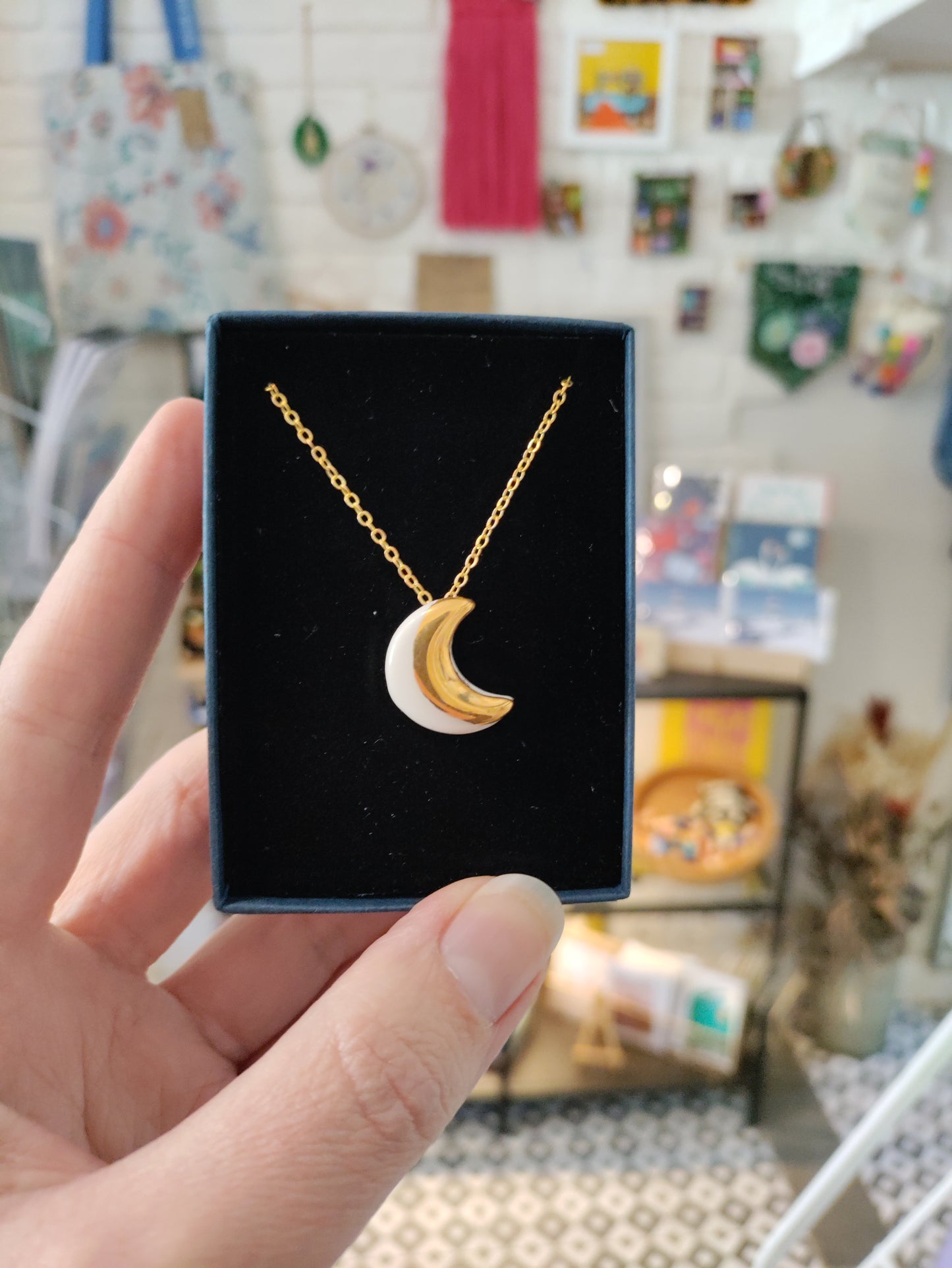 Porcelain necklace