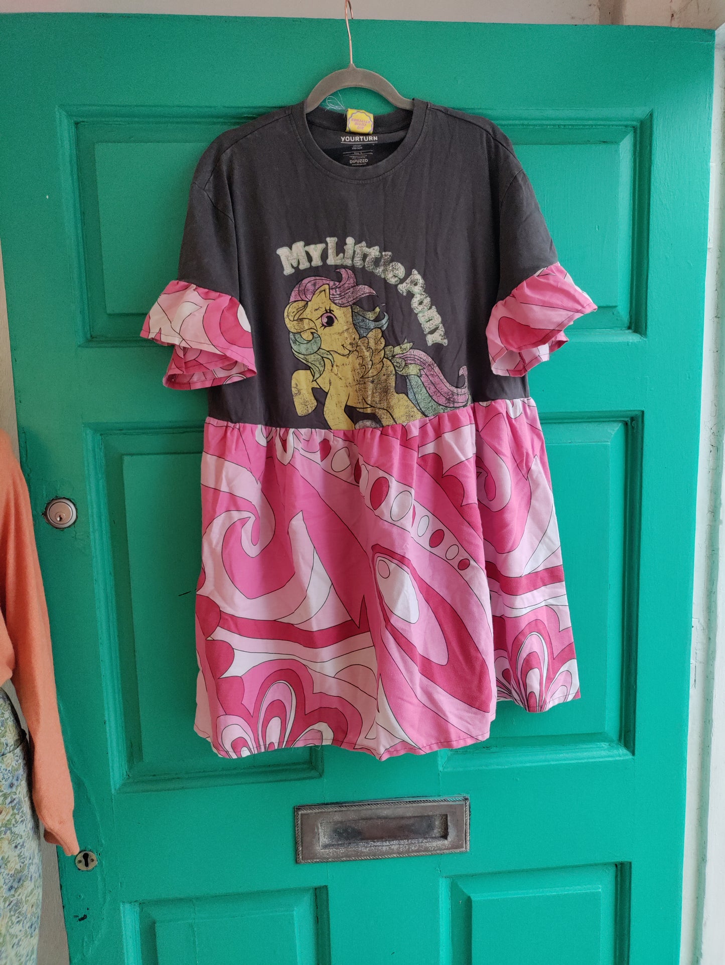 Grey my little pony with pink swirls - size UK 18-22