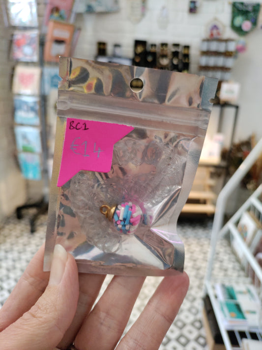 Bauble choker necklace