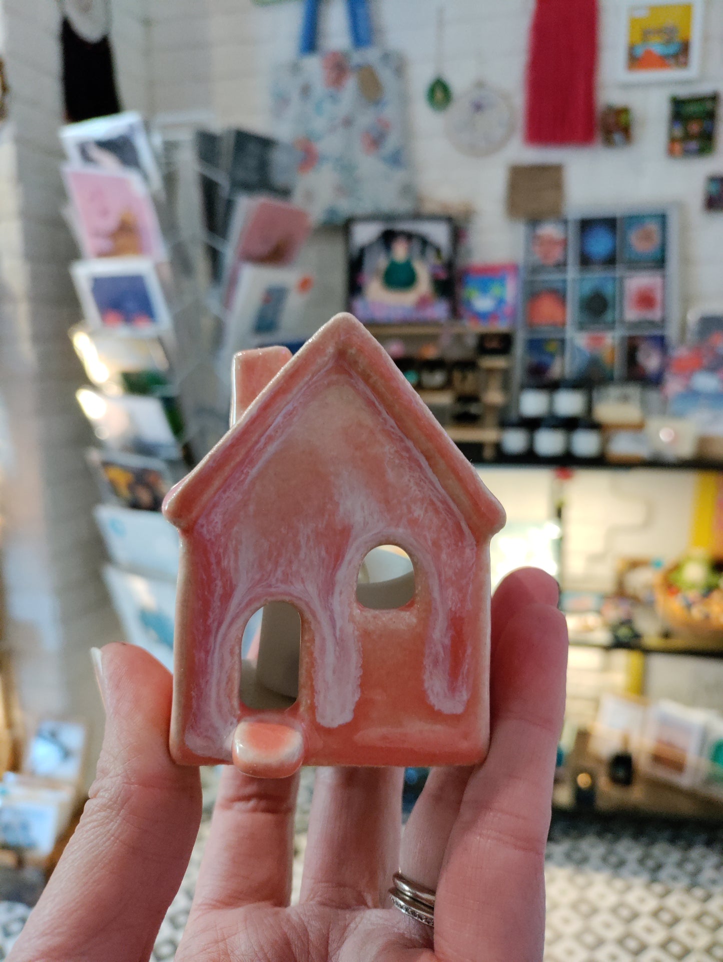 Pink house with tea light