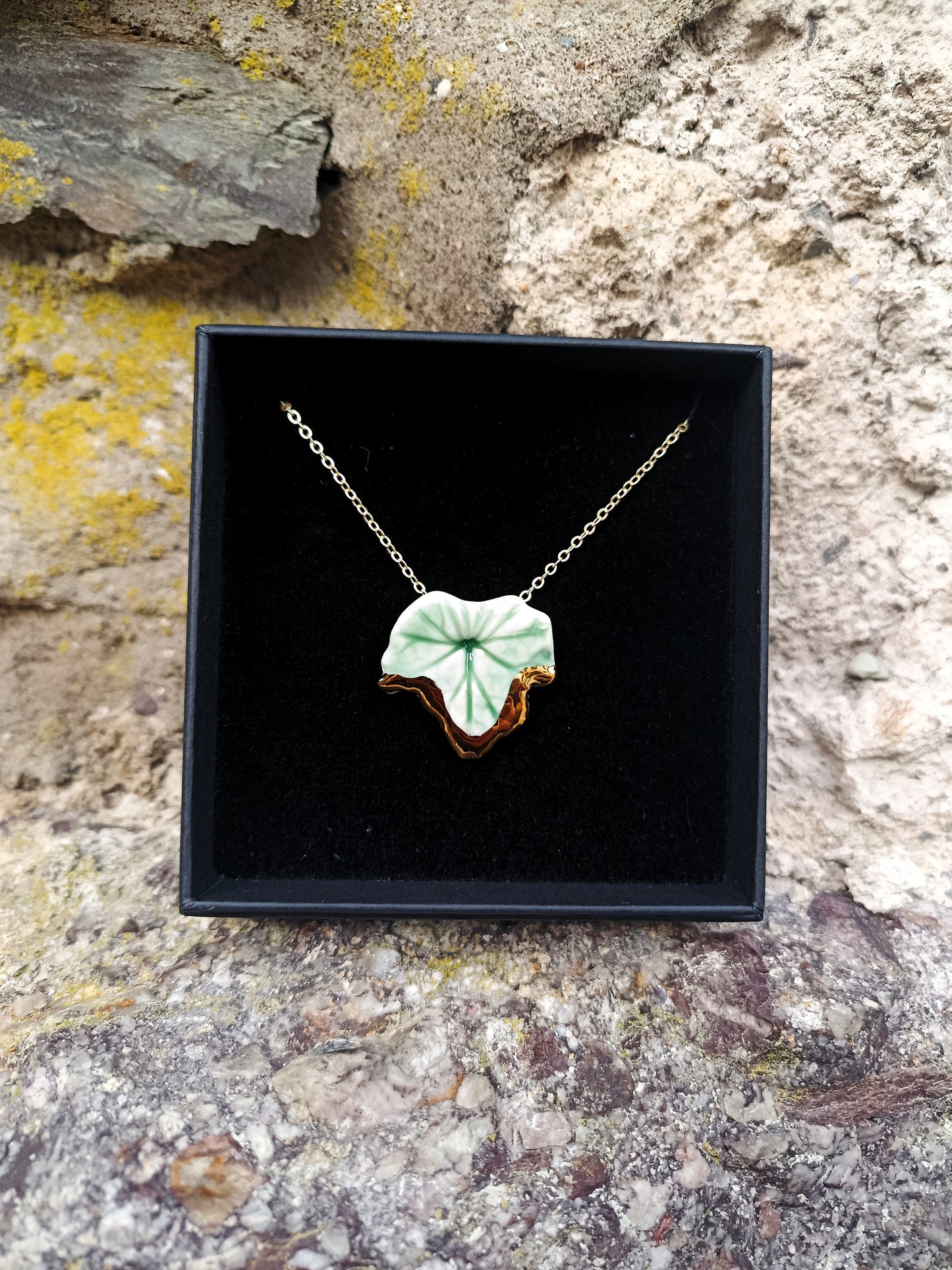 Ivy leaf necklace
