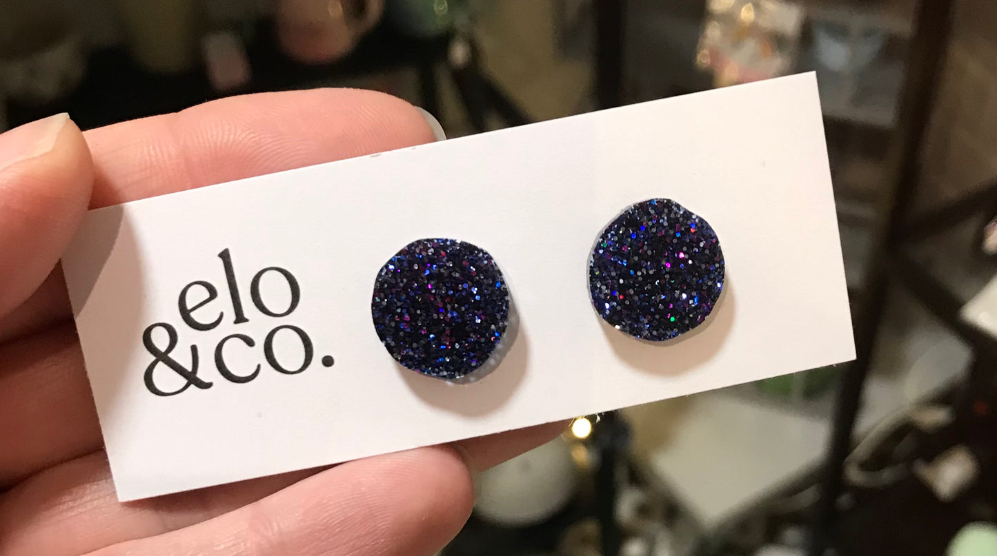 Elo & co. Studs