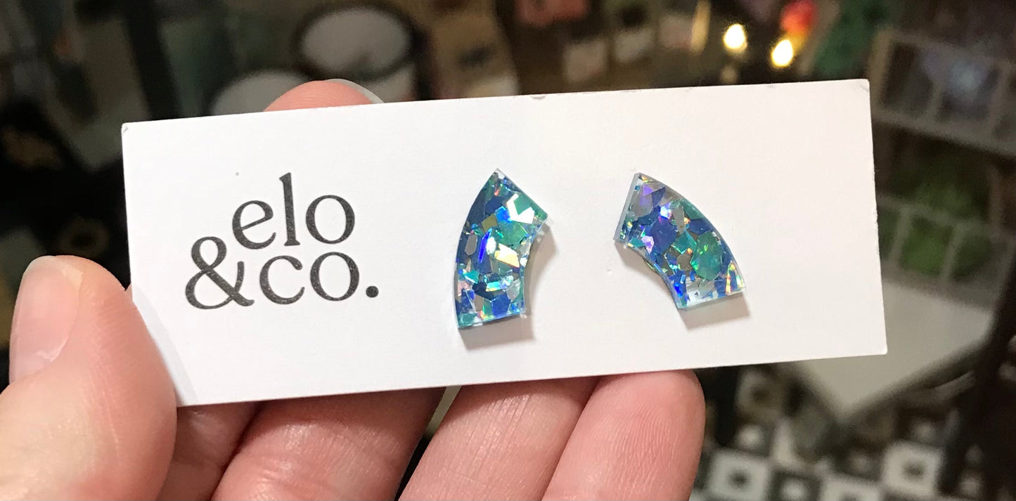 Elo & co. Studs