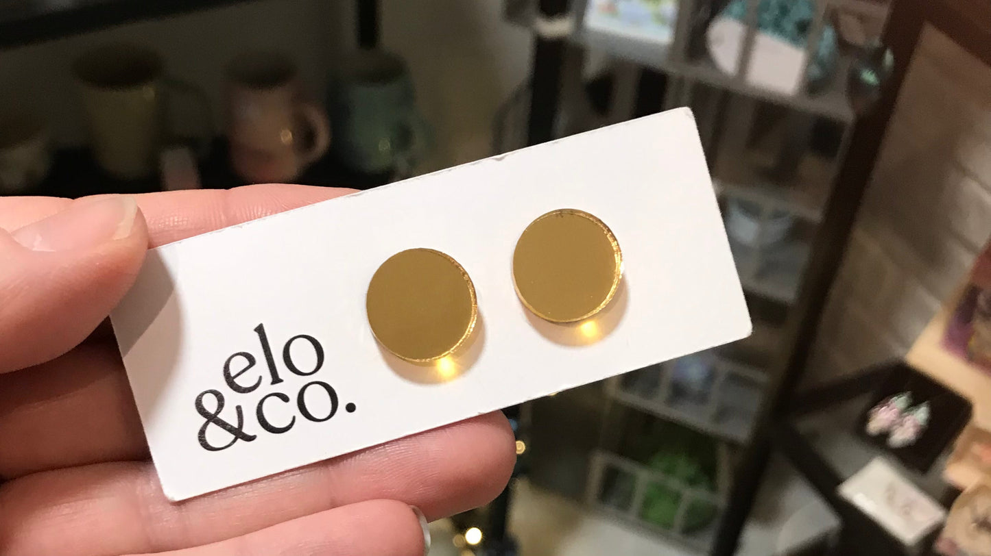 Elo & co. Studs
