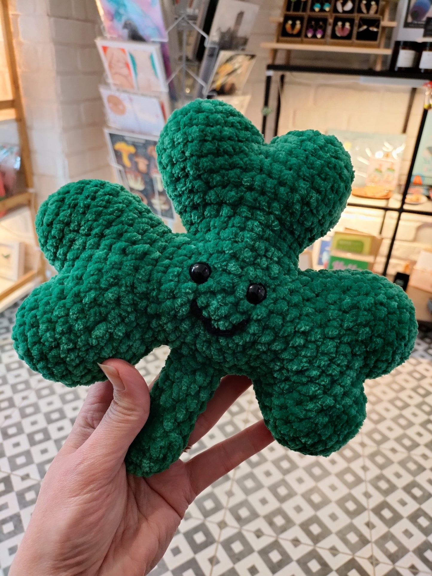 Crochet shamrock