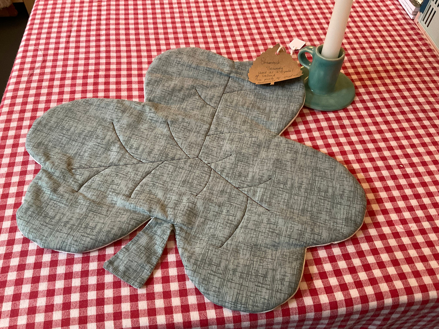 Textile leaves