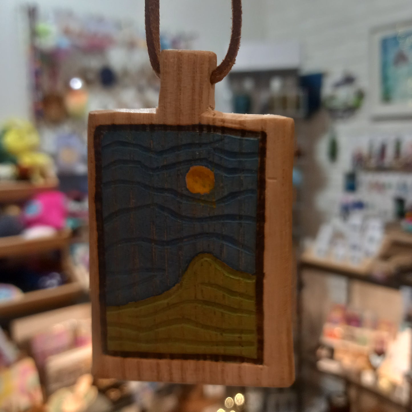 Mountain Side Pendant