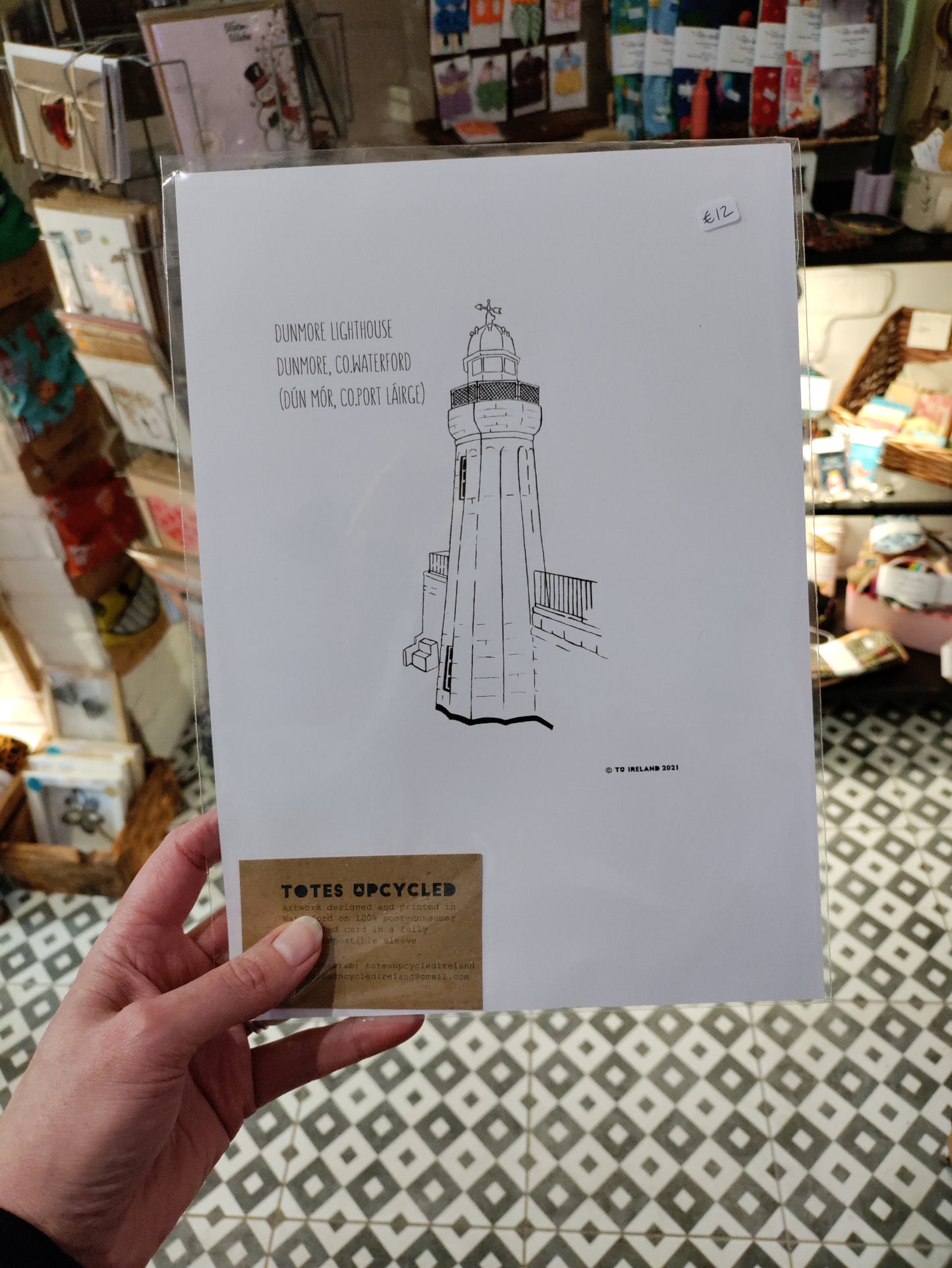 Totes upcycled prints