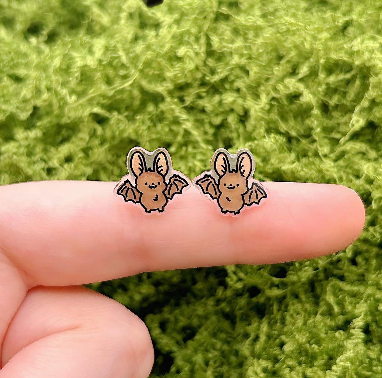 Cobalt and Faun Animal Studs