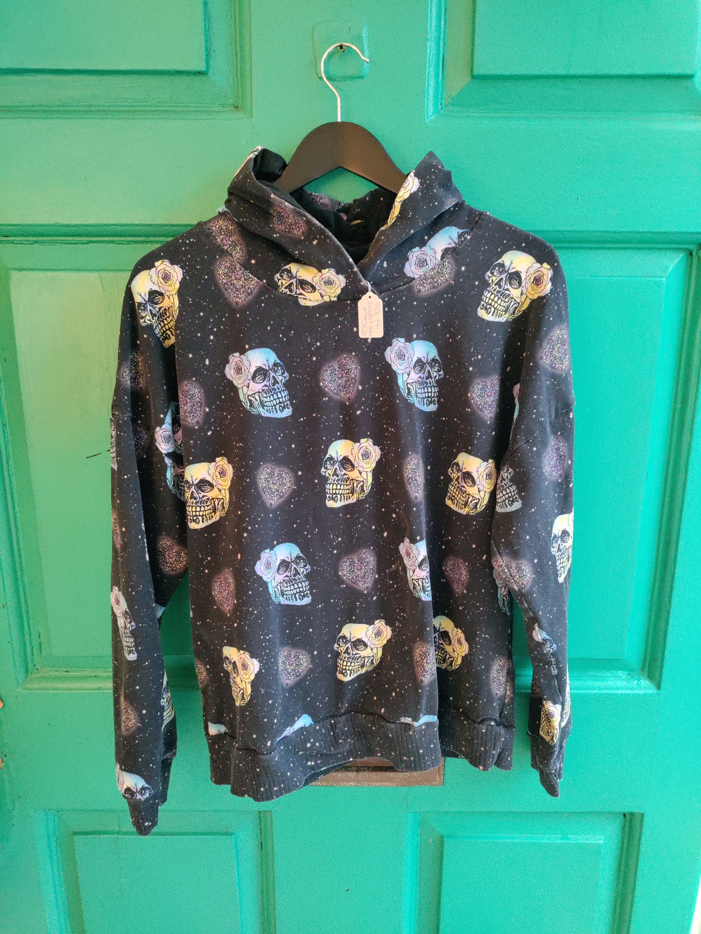 Pre-loved unisex jumpers / sweatshirt / tops