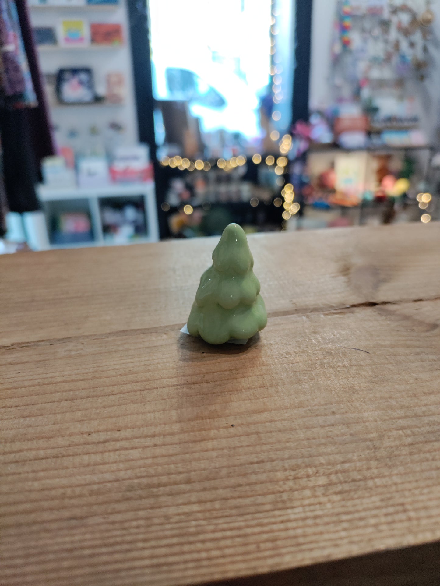 Tiny tree ceramic