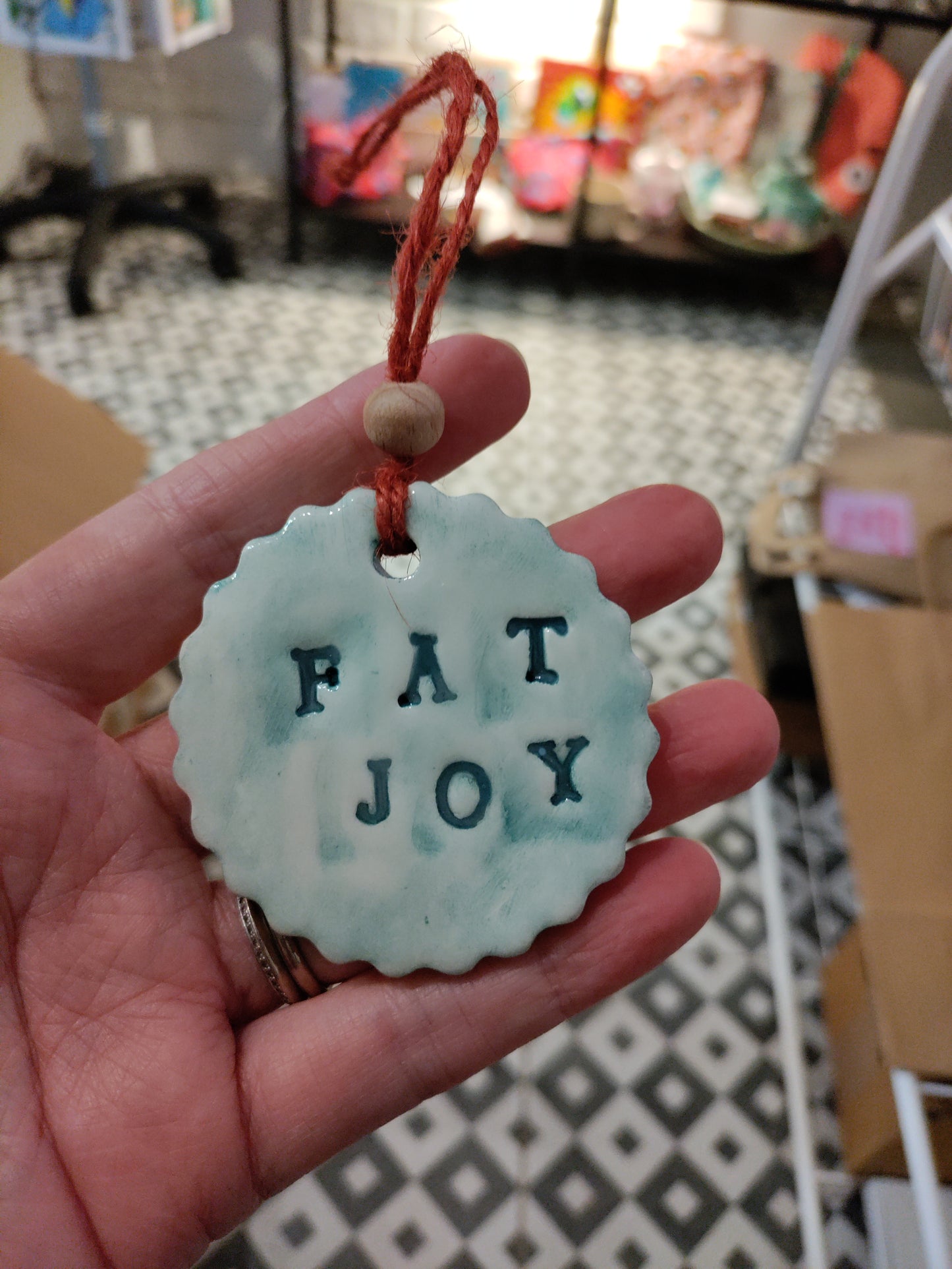 Ceramic hanging decoration