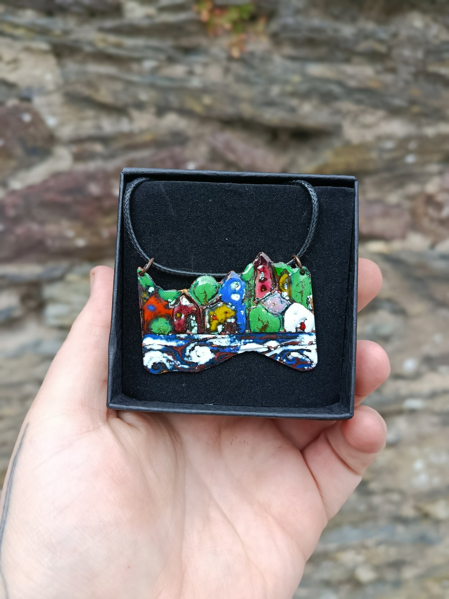 Enamel Riverscape Pendant CH4