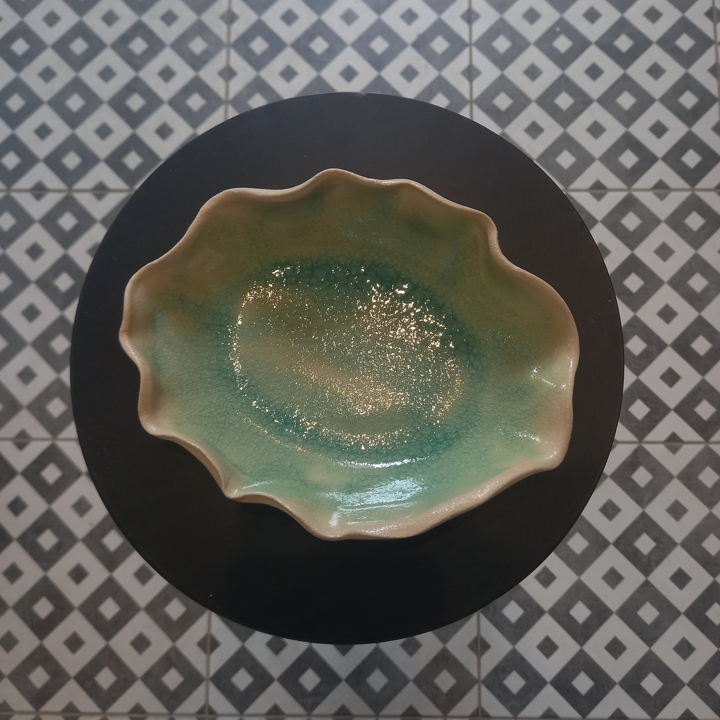 Green wave dish