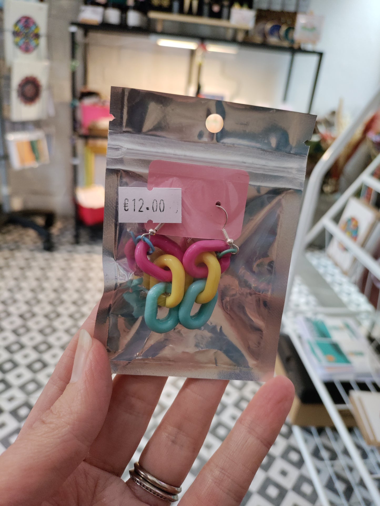 Chain link earrings