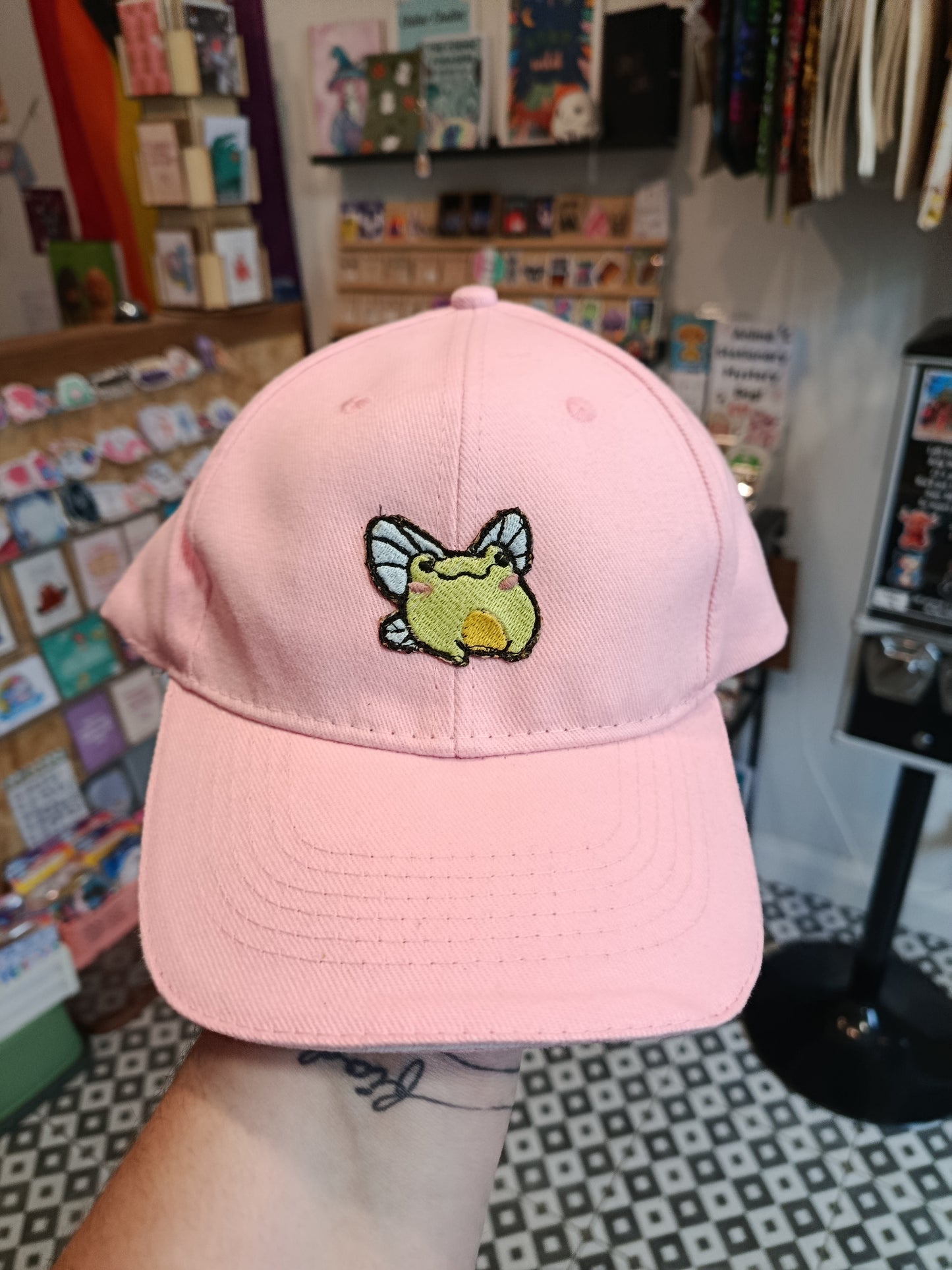 Pinkie don't mosh Peaked Caps